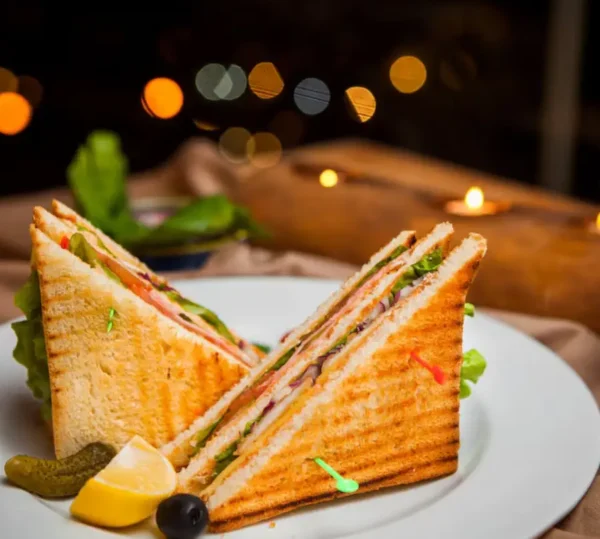 Grill Club Sandwich image