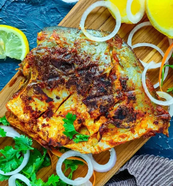 White-Pompfret-image