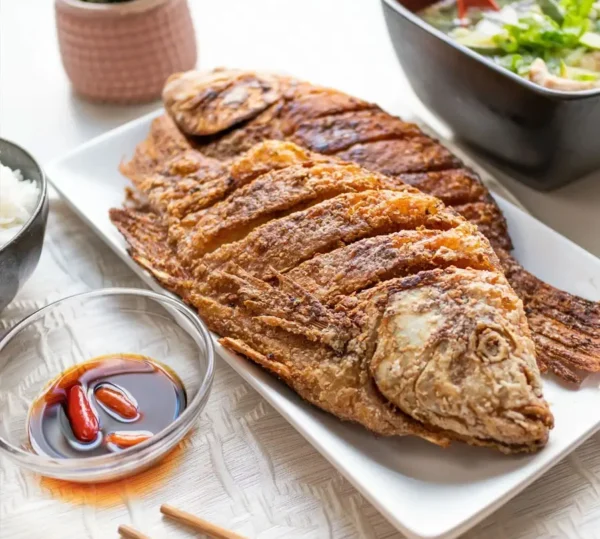 Whole-Pan-Fried-Fish-Schezwan-Style-image